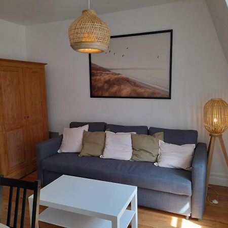 Villa Plein Sud: Charming Beachfront with Sea View Balcony Mers-les-Bains Exterior photo