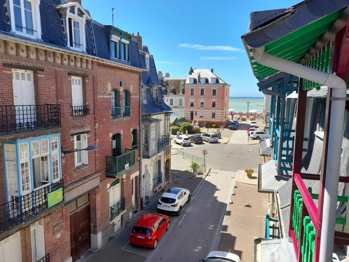 Villa Plein Sud: Charming Beachfront with Sea View Balcony Mers-les-Bains Exterior photo