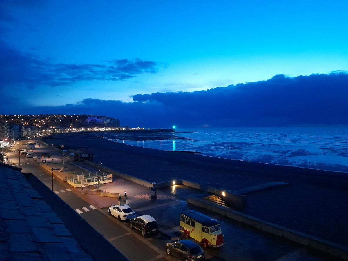 Villa Plein Sud: Charming Beachfront with Sea View Balcony Mers-les-Bains Exterior photo
